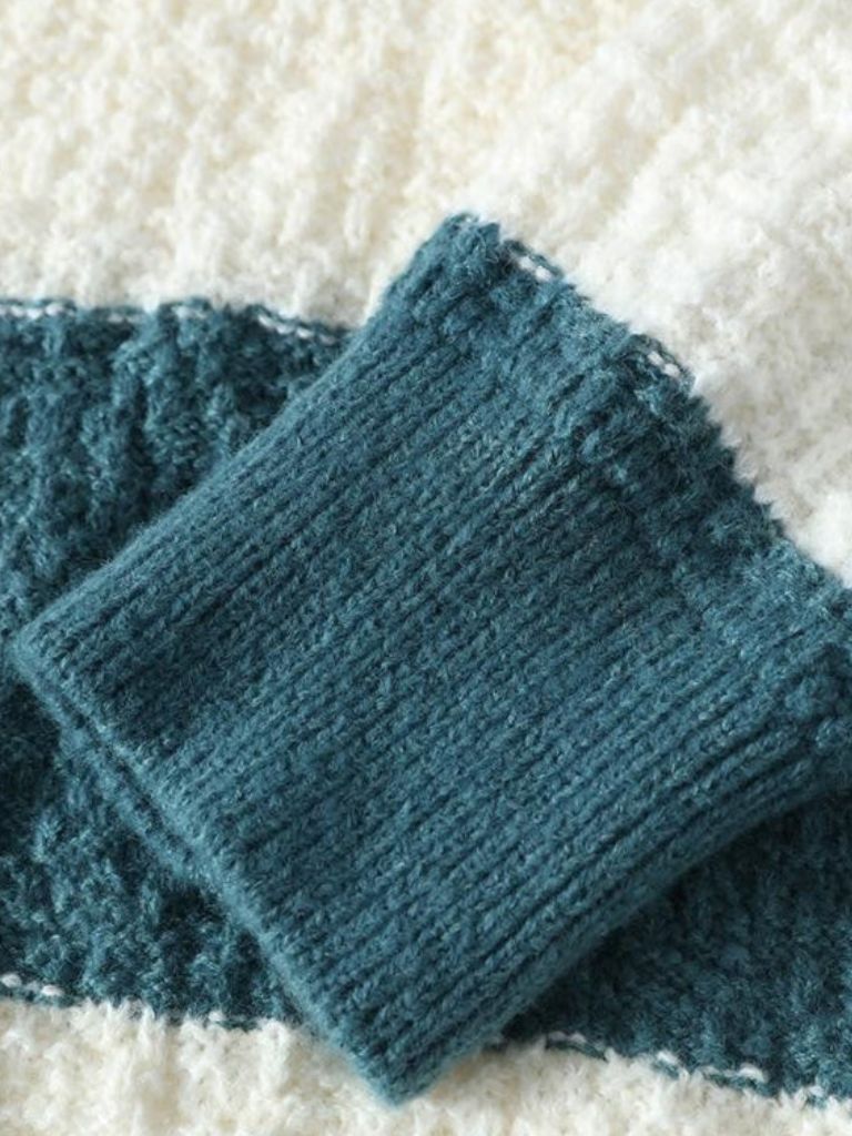 Jorren - Round Neck Striped Sweater